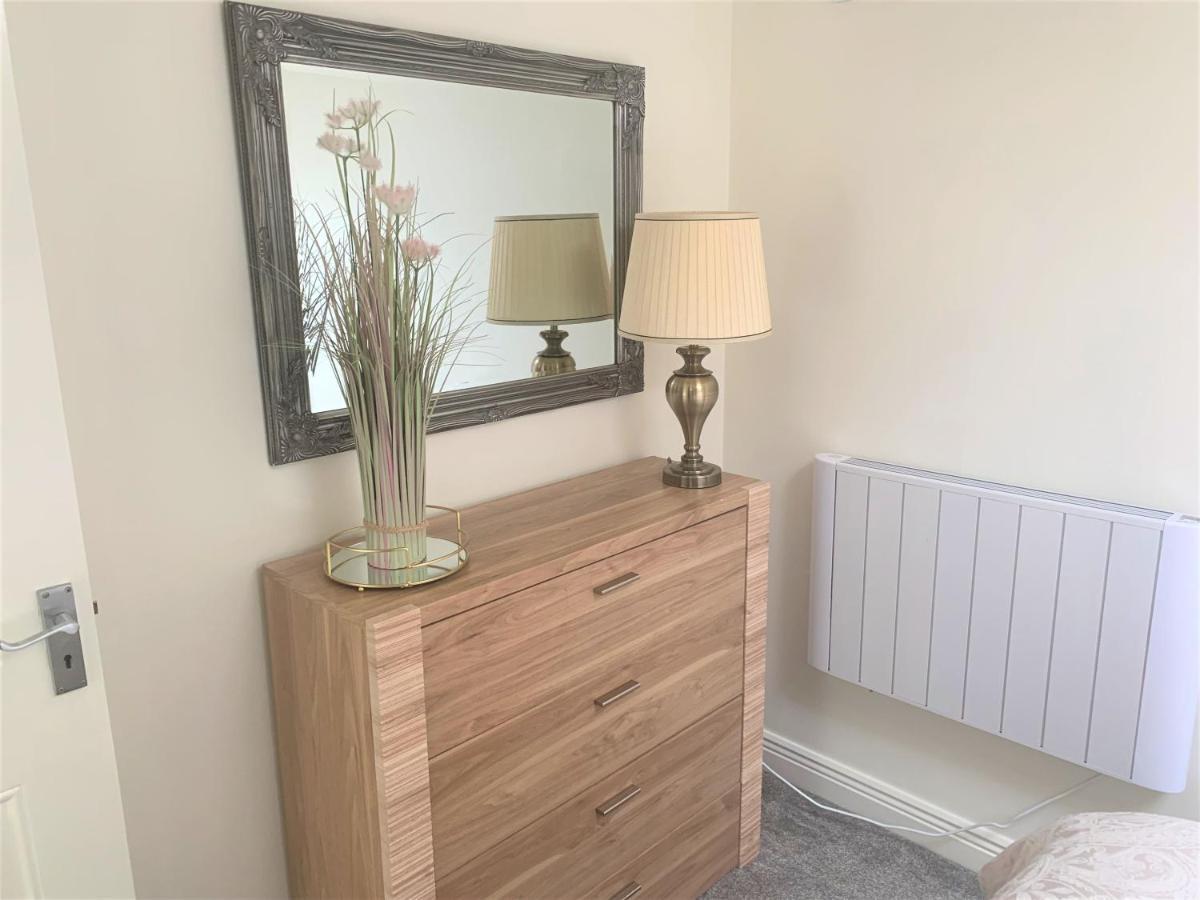 Naas 2 Bedroom Back Garden Escape Екстериор снимка